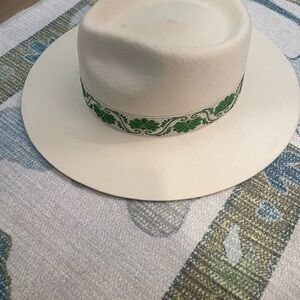 Lack of Color: Cream Wide-Brim Hat with Green Decorative Band